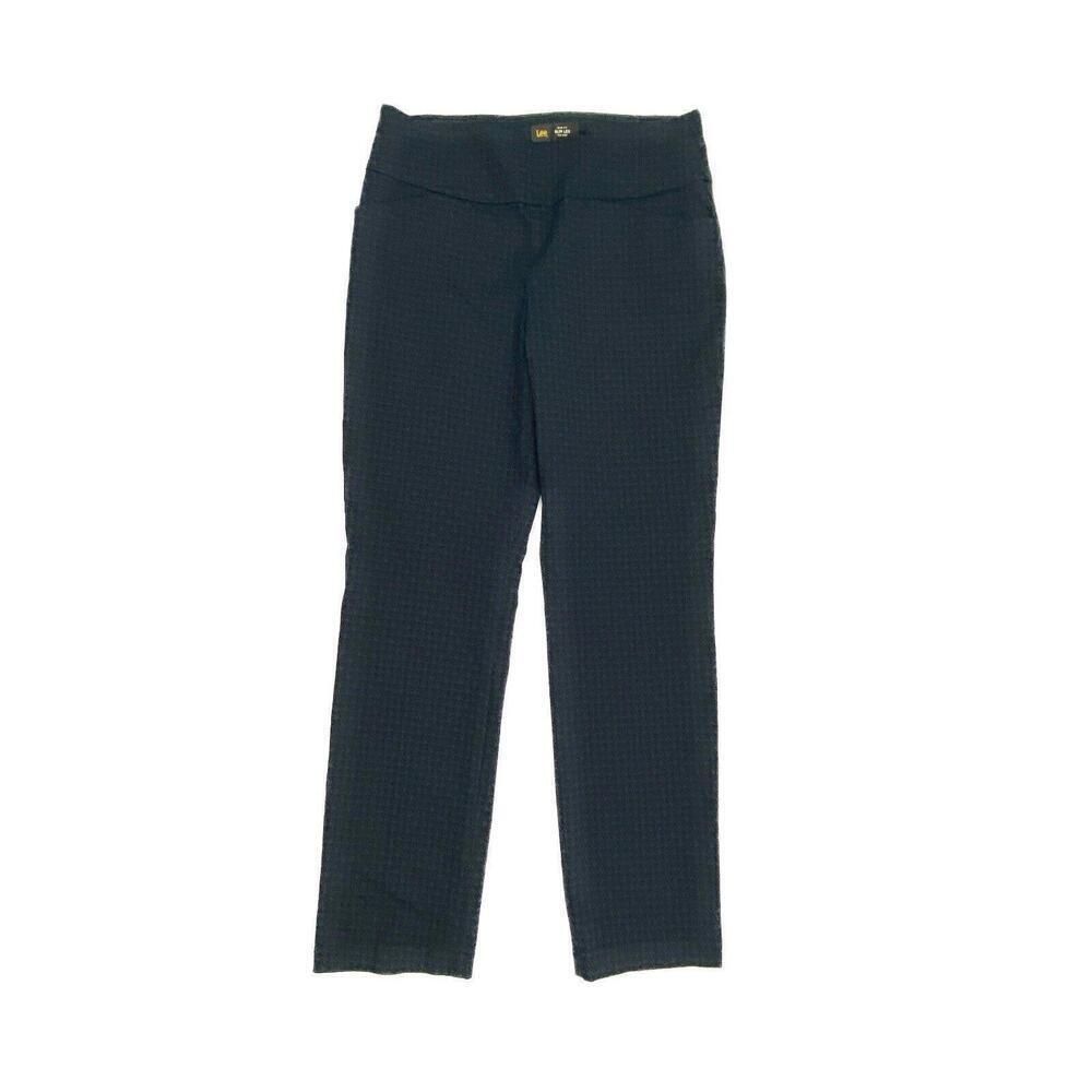 Lee‎ Pull On Slim Fit Slim Leg Mid Rise Sculpting Women's size 8 Short Pants